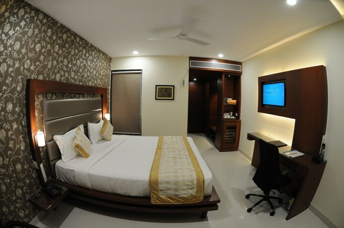 Imagen de la habitación del Hotel Grand Rajputana. Foto 16