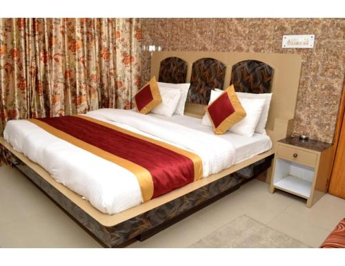 Imagen general del Hotel Grant Deluxe, Meerut. Foto 17