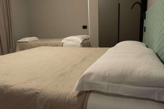 Imagen de la habitación del Hotel Graziella. Foto 20