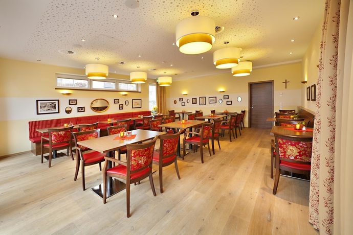 Imagen del bar/restaurante del Hotel Greinwald. Foto 3