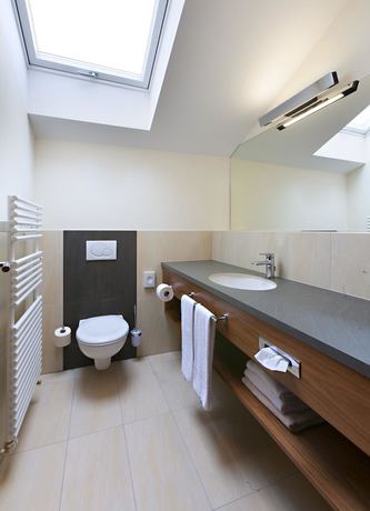 Imagen de la habitación del Hotel Greinwald. Foto 13