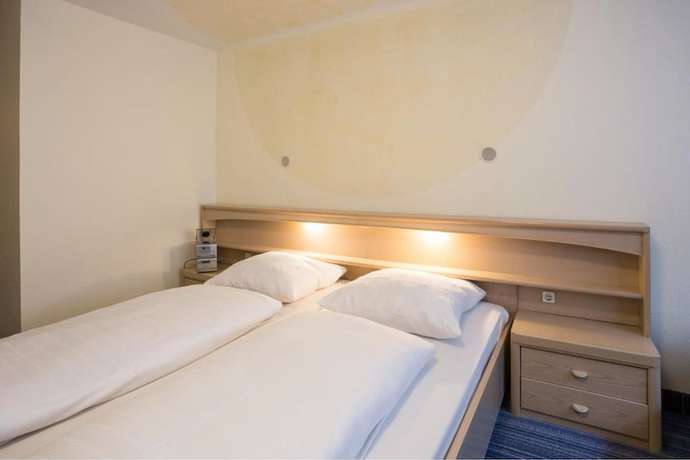 Imagen de la habitación del Hotel Gremersdorf - Zum Gr&uuml;nen J&auml;ger. Foto 4