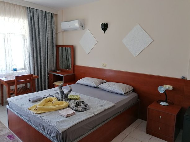 Imagen de la habitación del Hotel Grun. Foto 6