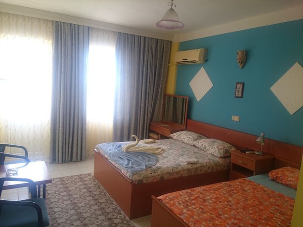 Imagen de la habitación del Hotel Grun. Foto 17