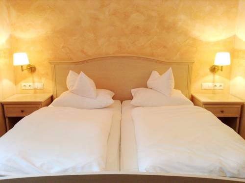 Imagen de la habitación del Hotel Gr&uuml;nes T&uuml;rl. Foto 2
