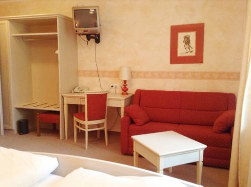 Imagen de la habitación del Hotel Gr&uuml;nes T&uuml;rl. Foto 11