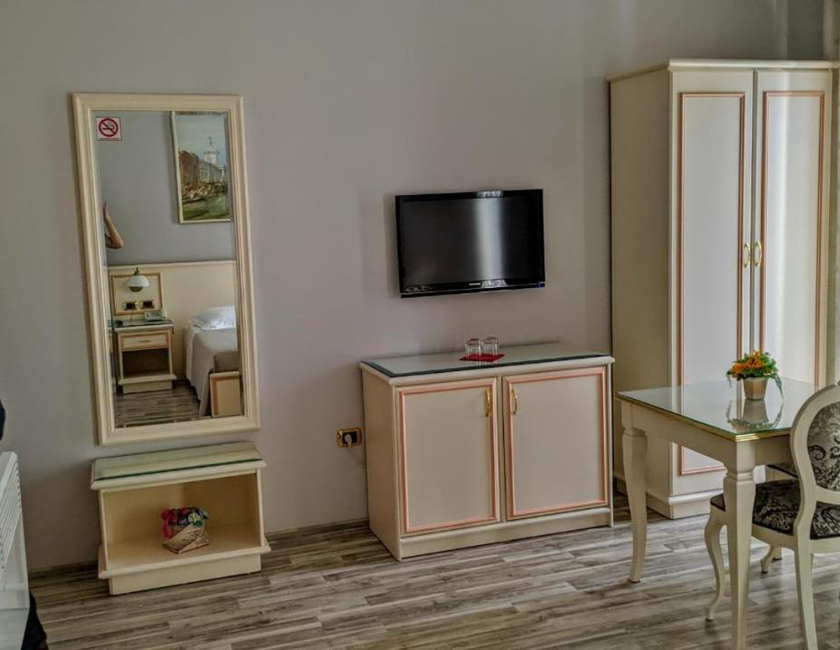 Imagen general del Hotel Guri. Foto 16