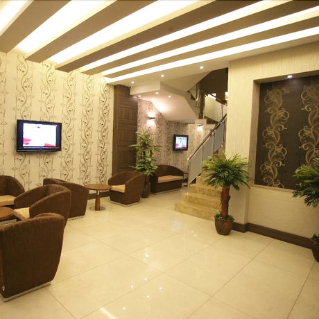 Imagen de los interiores del Hotel Guven. Foto 8