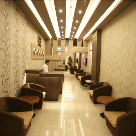 Imagen de los interiores del Hotel Guven. Foto 10