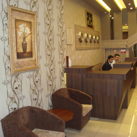 Imagen de los interiores del Hotel Guven. Foto 16