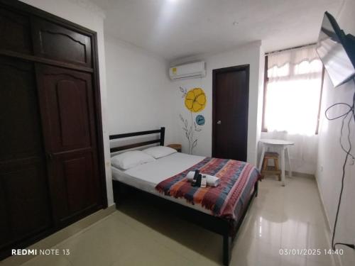 Imagen de la habitación del Hotel HB. Foto 16