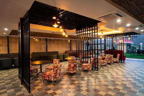 Imagen general del Hotel HSR View Inn - Sahastradhara IT Park. Foto 12