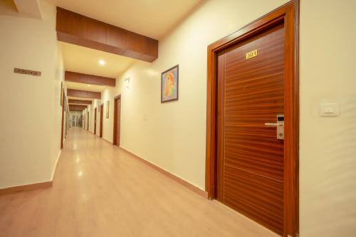 Imagen general del Hotel HSR View Inn - Sahastradhara IT Park. Foto 17