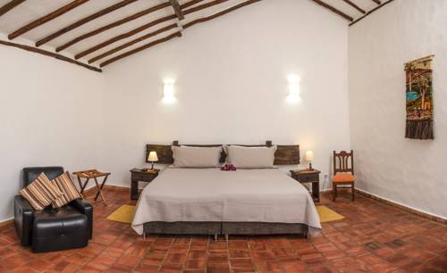 Imagen de la habitación del Hotel Hacienda Macedonia. Foto 3
