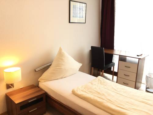 Imagen de la habitación del Hotel Hafez. Foto 9