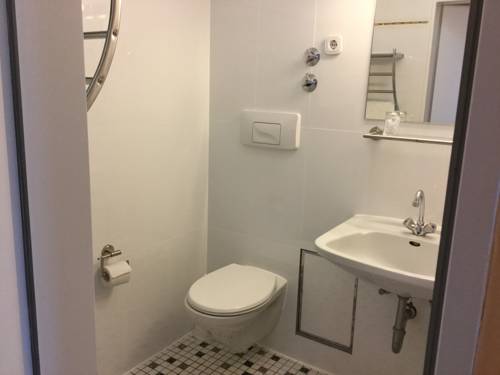 Imagen de la habitación del Hotel Hafez. Foto 16