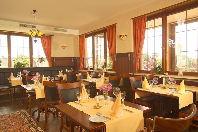 Imagen del bar/restaurante del Hotel Hagnauer Hof. Foto 7
