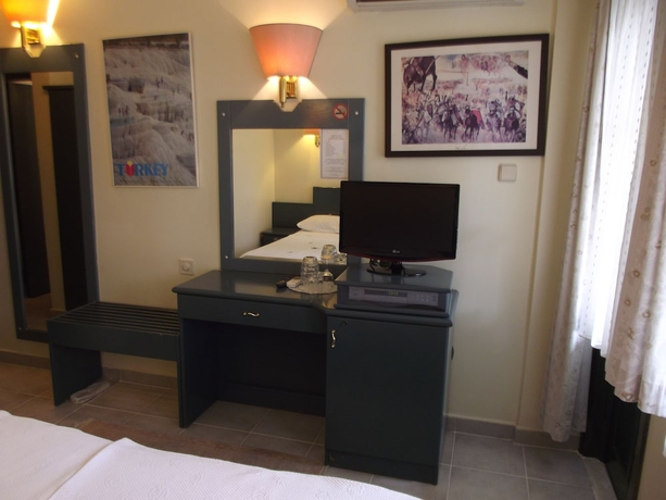 Imagen de la habitación del Hotel Hal - Tur. Foto 2