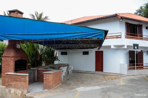 Imagen general del Hotel Halloween Inn Penedo. Foto 15