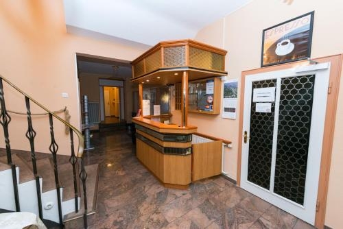 Imagen general del Hotel Hanseat. Foto 4