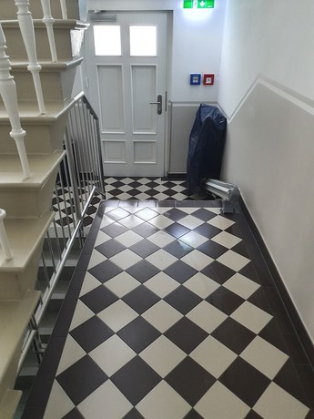 Imagen de los interiores del Hotel Hanseat Stralsund. Foto 19