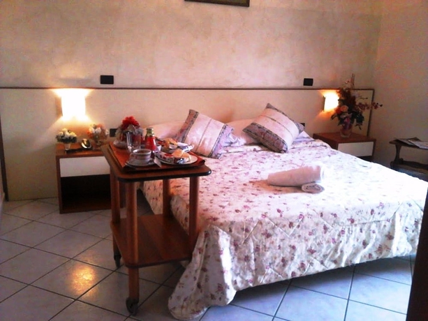 Imagen de la habitación del Hotel Happy Days. Foto 5