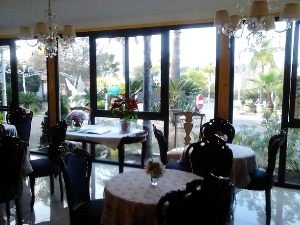 Imagen de la habitación del Hotel Happy Days. Foto 11