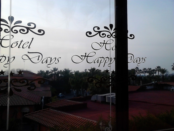 Imagen de la habitación del Hotel Happy Days. Foto 13