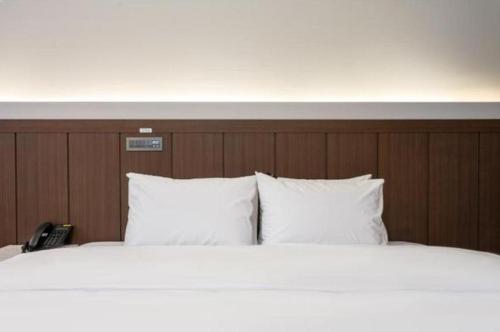 Imagen de la habitación del Hotel Harbor. Foto 17