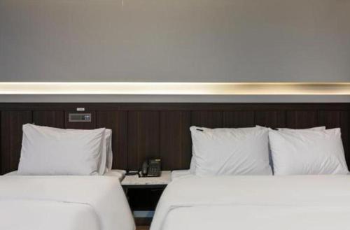 Imagen de la habitación del Hotel Harbor. Foto 18