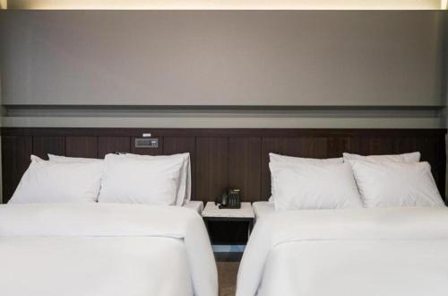 Imagen de la habitación del Hotel Harbor. Foto 19
