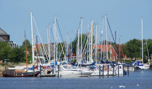 Imagen de la habitación del Hotel Harlesiel. Foto 5