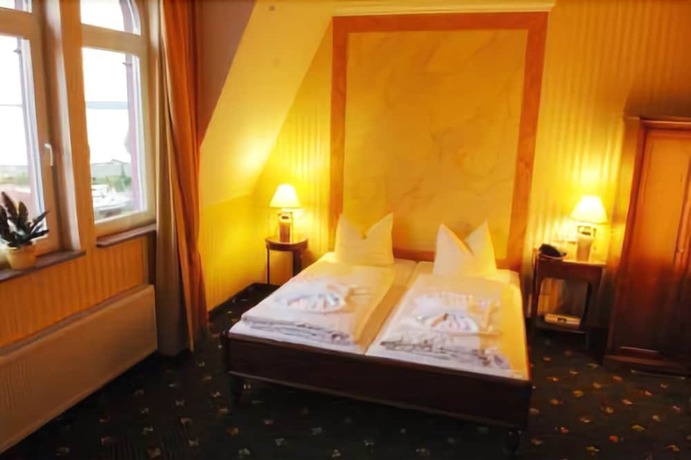 Imagen de la habitación del Hotel Harmonie. Foto 8