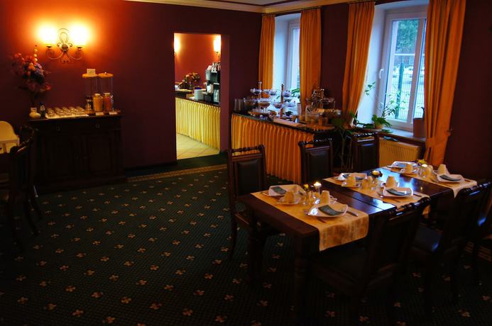 Imagen del bar/restaurante del Hotel Harmonie. Foto 3