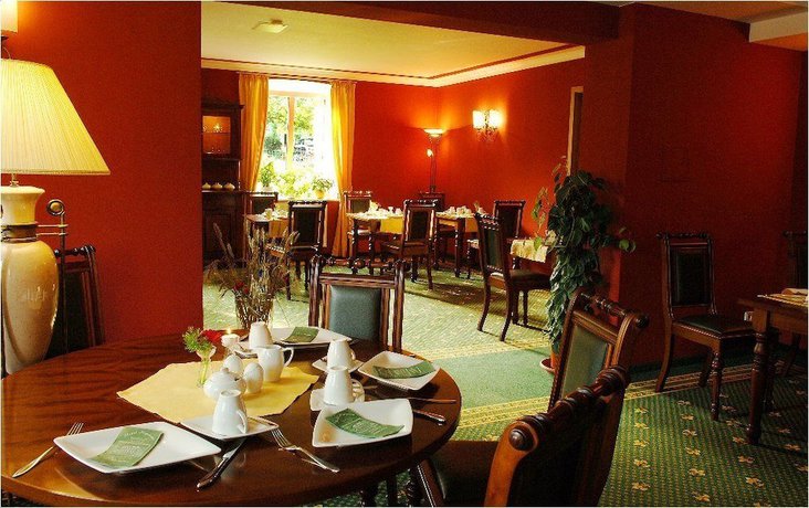 Imagen del bar/restaurante del Hotel Harmonie. Foto 4