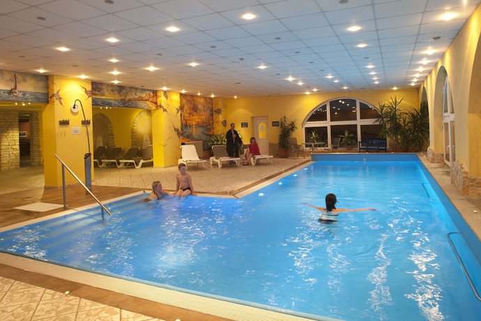 Imagen de la piscina del Hotel Harzer Land. Foto 17
