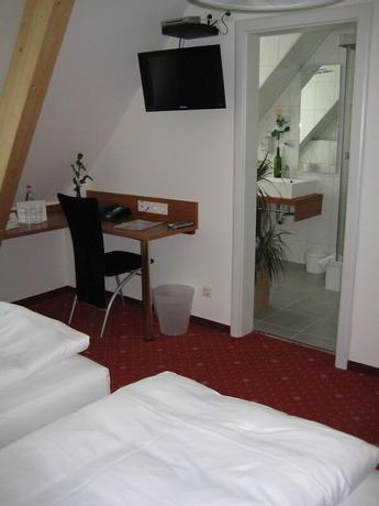 Imagen de la habitación del Hotel Haslbach FGZ. Foto 6