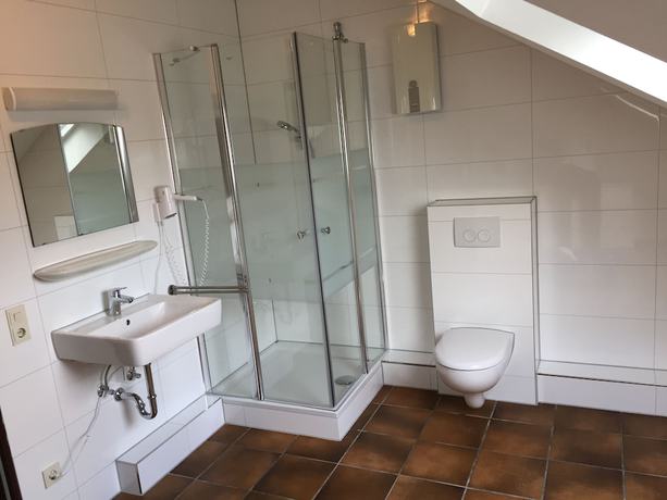 Imagen de la habitación del Hotel Haus Fassbender. Foto 14