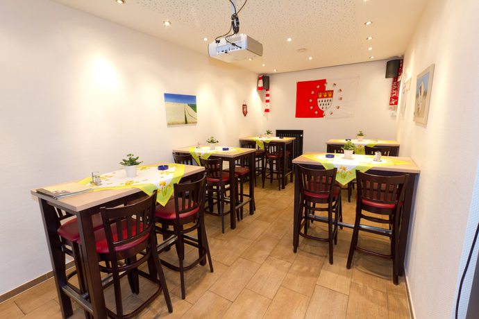 Imagen del bar/restaurante del Hotel Haus Fassbender. Foto 8