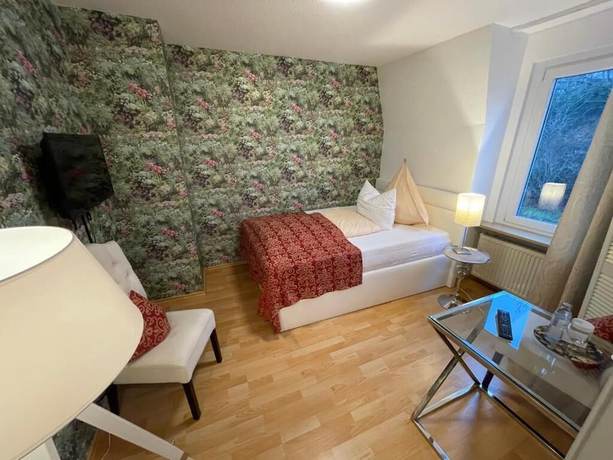 Imagen de la habitación del Hotel Haus Roedgen. Foto 18