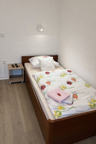 Imagen de la habitación del Hotel Haus Schwan. Foto 7