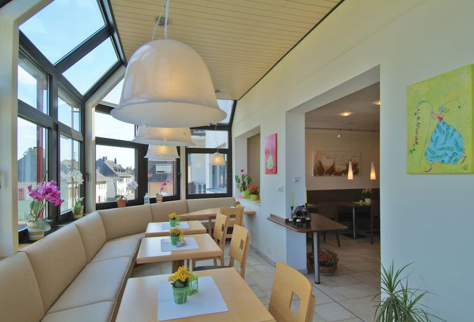 Imagen del bar/restaurante del Hotel Haus am Berg. Foto 4