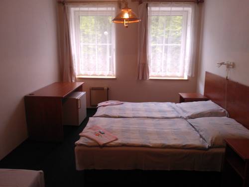 Imagen de la habitación del Hotel Hela. Foto 4