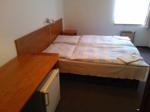 Imagen de la habitación del Hotel Hela. Foto 7