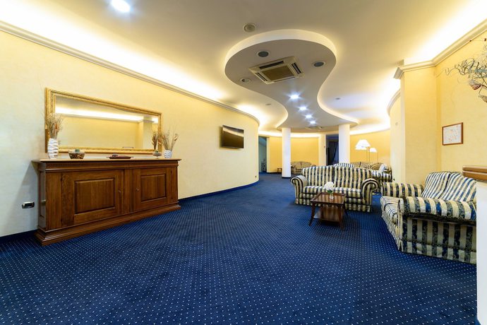 Imagen de los interiores del Hotel Hermitage. Foto 15