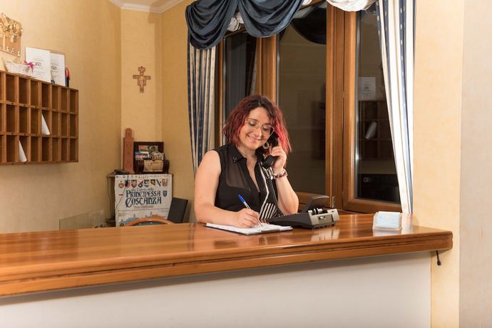 Imagen de los interiores del Hotel Hermitage. Foto 17
