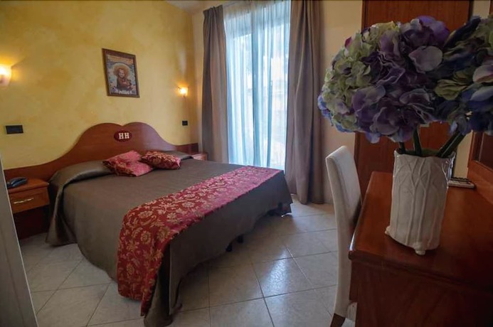Imagen general del Hotel Herv&egrave;. Foto 1
