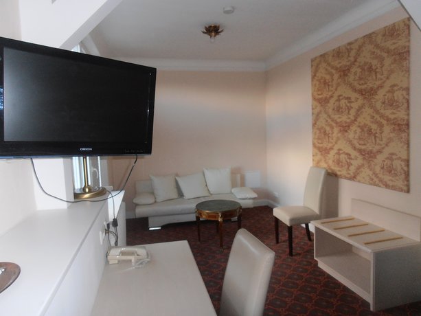 Imagen de la habitación del Hotel Hesse. Foto 6