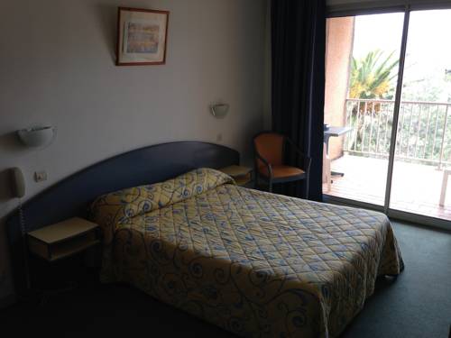 Imagen de la habitación del Hotel Hibiscus, Propriano. Foto 11