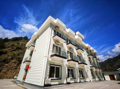Imagen general del Hotel Hill River View Resort. Foto 6
